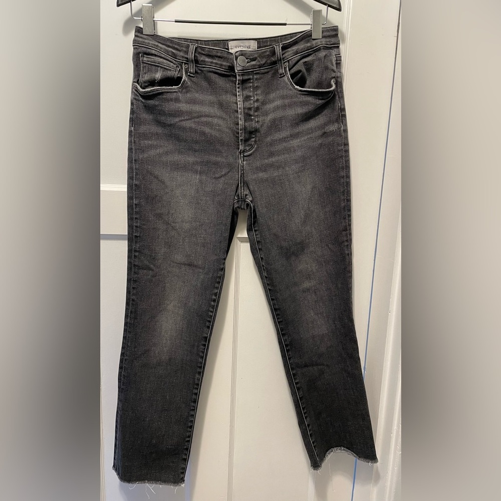 Evereve Ever Straight Jeans 
Cropped length, raw edge, Size 31